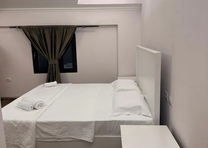 Otel Keshtjella Duka *